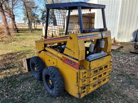 mustang 1700 skid steer horsepower|thomas 1700 engine specs.